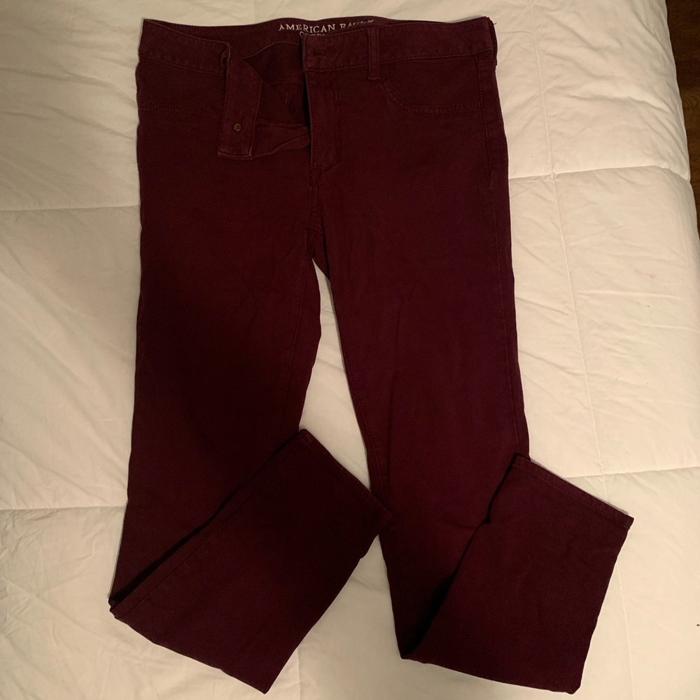 Burgundy American eagle jegging